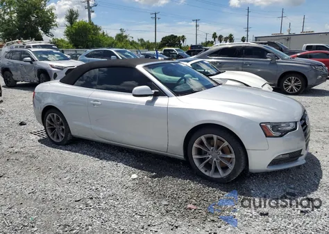 2014 Audi A5 Premium z USA, uszkodzony, nr VIN WAUAFAFH9EN001547